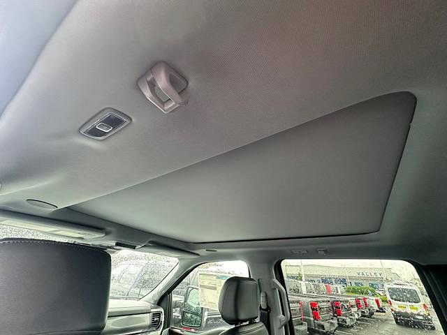 New 2025 Ford F250 Lariat w/ Lariat Ultimate Package image 12