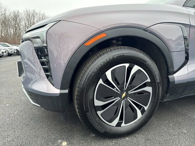 Used 2025 Chevrolet Blazer EV LT image 9