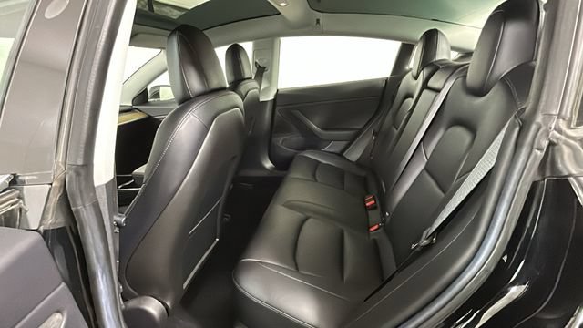 Used 2018 Tesla Model 3 Long Range RWD image 26