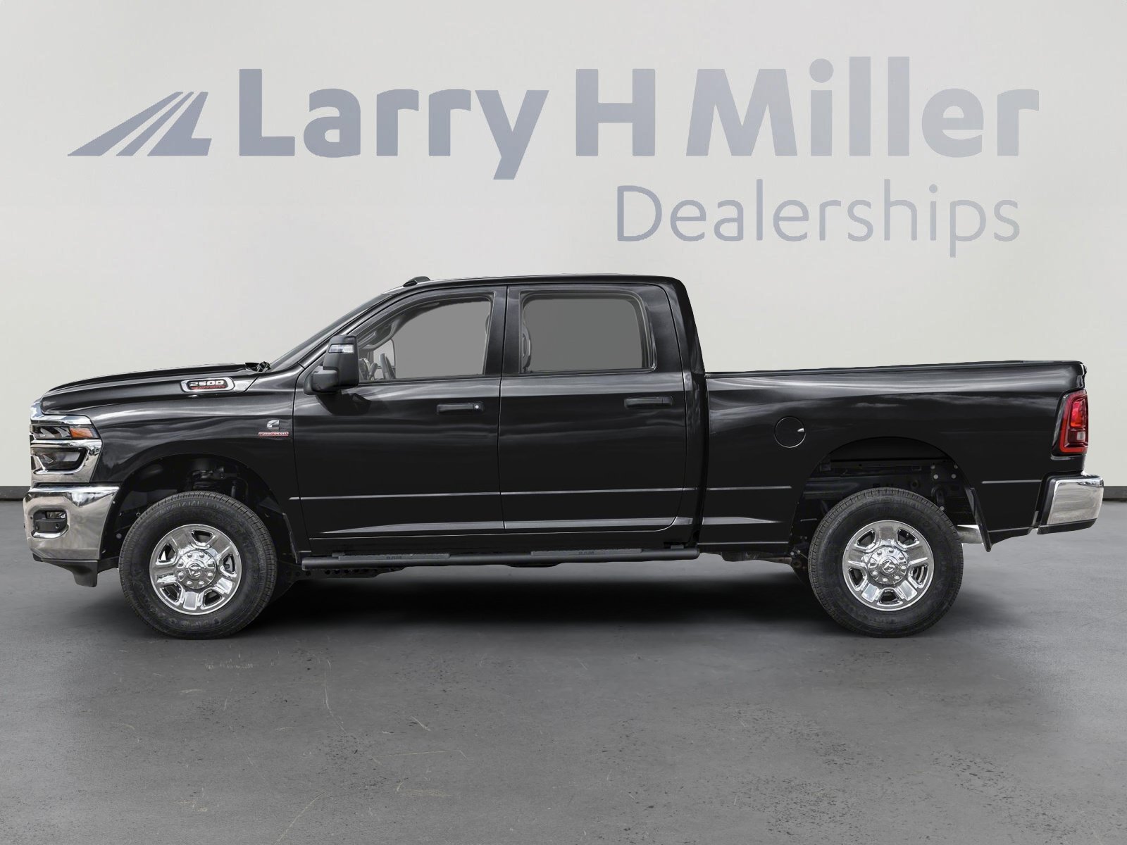 New 2026 RAM 2500 Tradesman AWD/4WD image 4