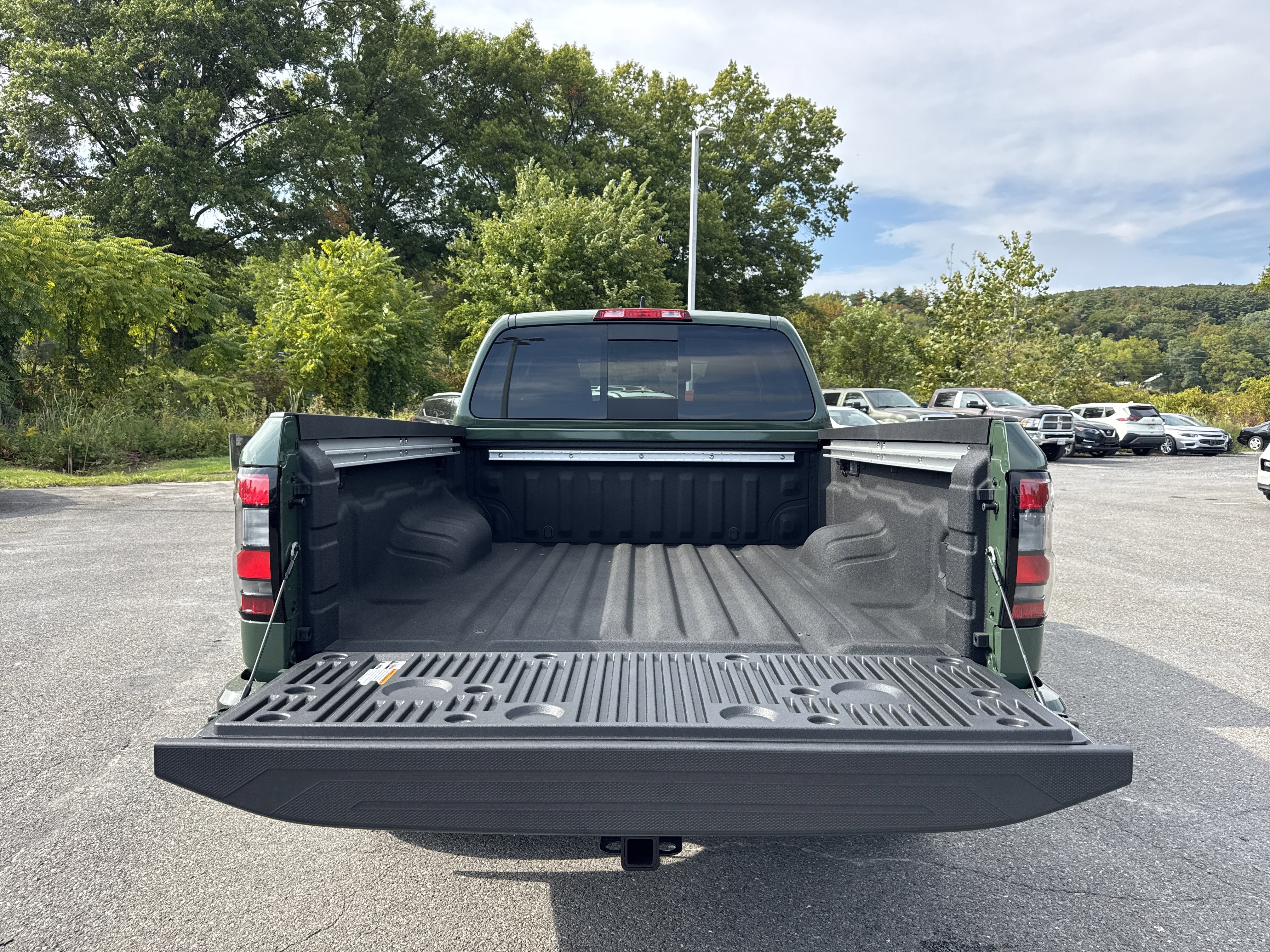 New 2026 Nissan Frontier SV image 29
