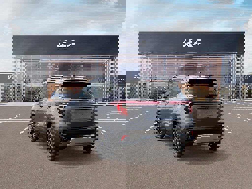 New 2025 Kia Seltos EX image 4