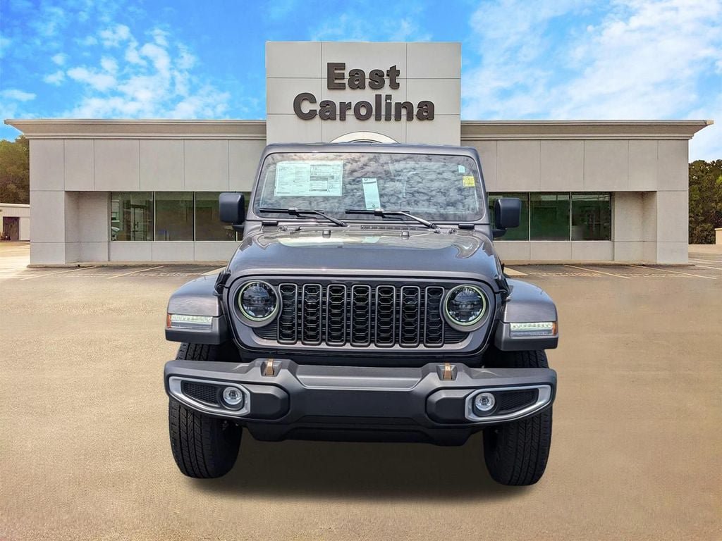New 2026 Jeep Gladiator Sport AWD/4WD image 8