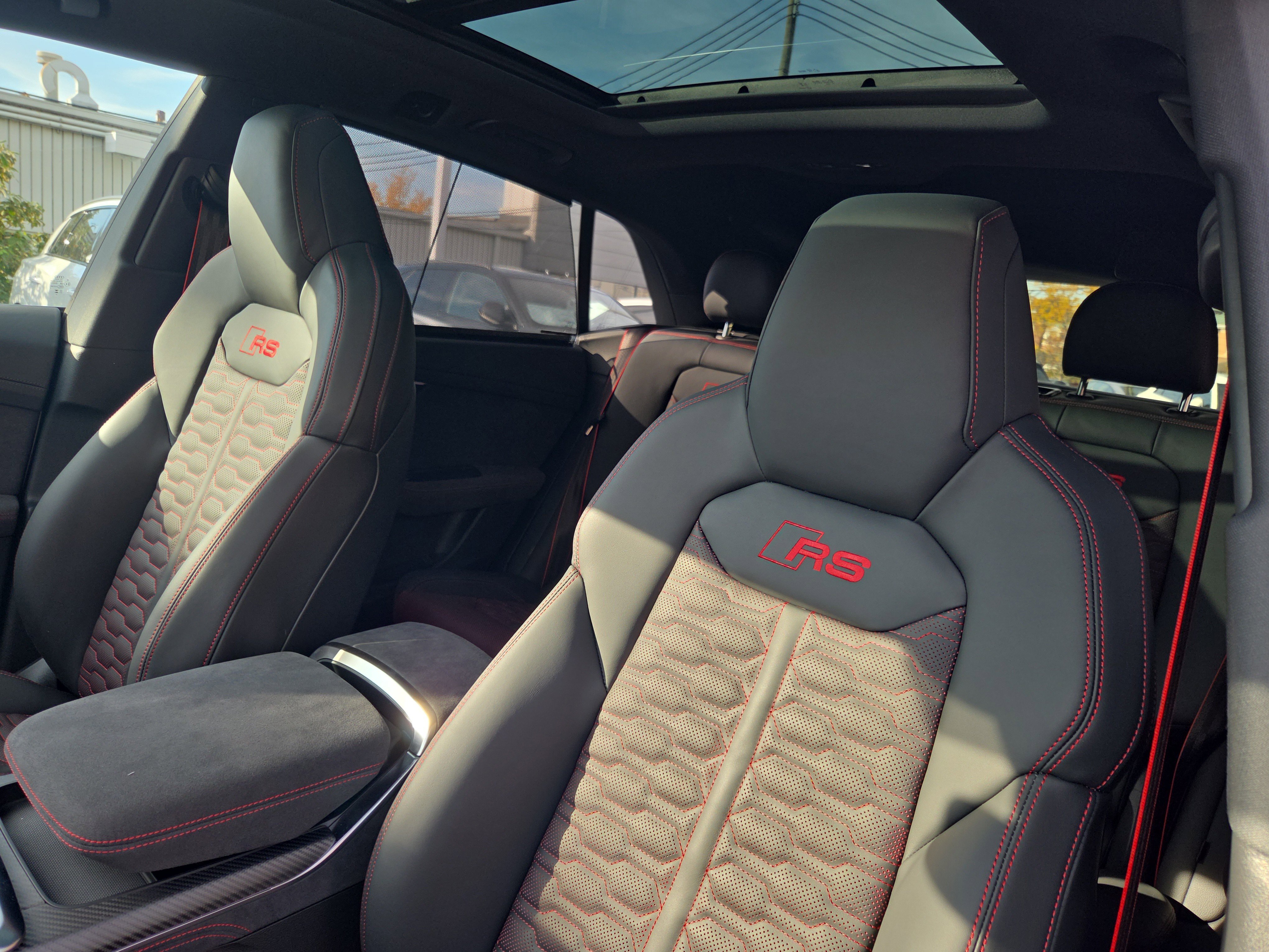 New 2026 Audi RS Q8 performance image 10