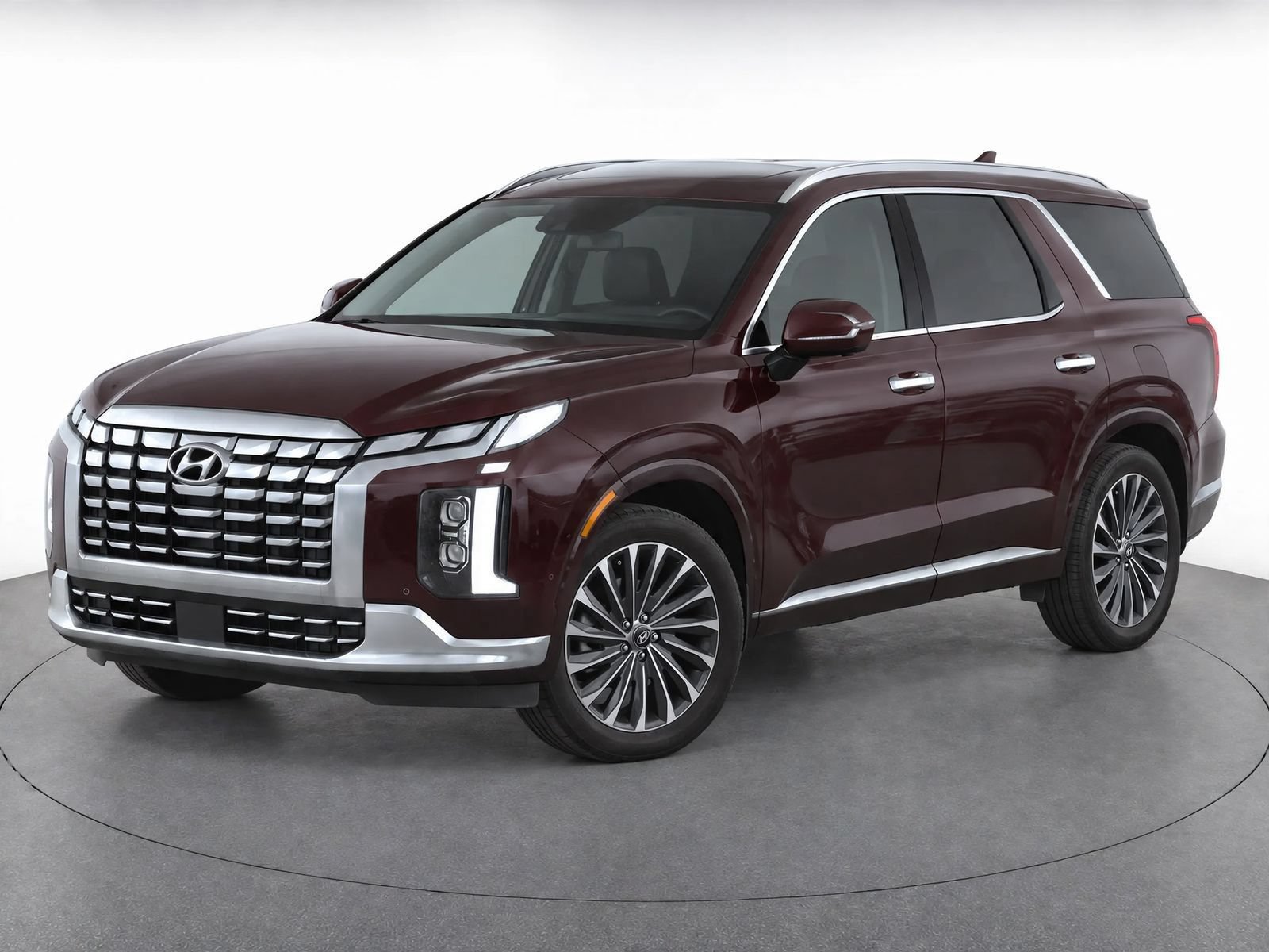 Used 2023 Hyundai Palisade Calligraphy FWD image 2