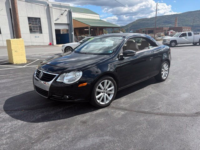 Used 2011 Volkswagen Eos Komfort FWD image 8