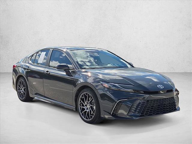 Used 2025 Toyota Camry XSE FWD image 3