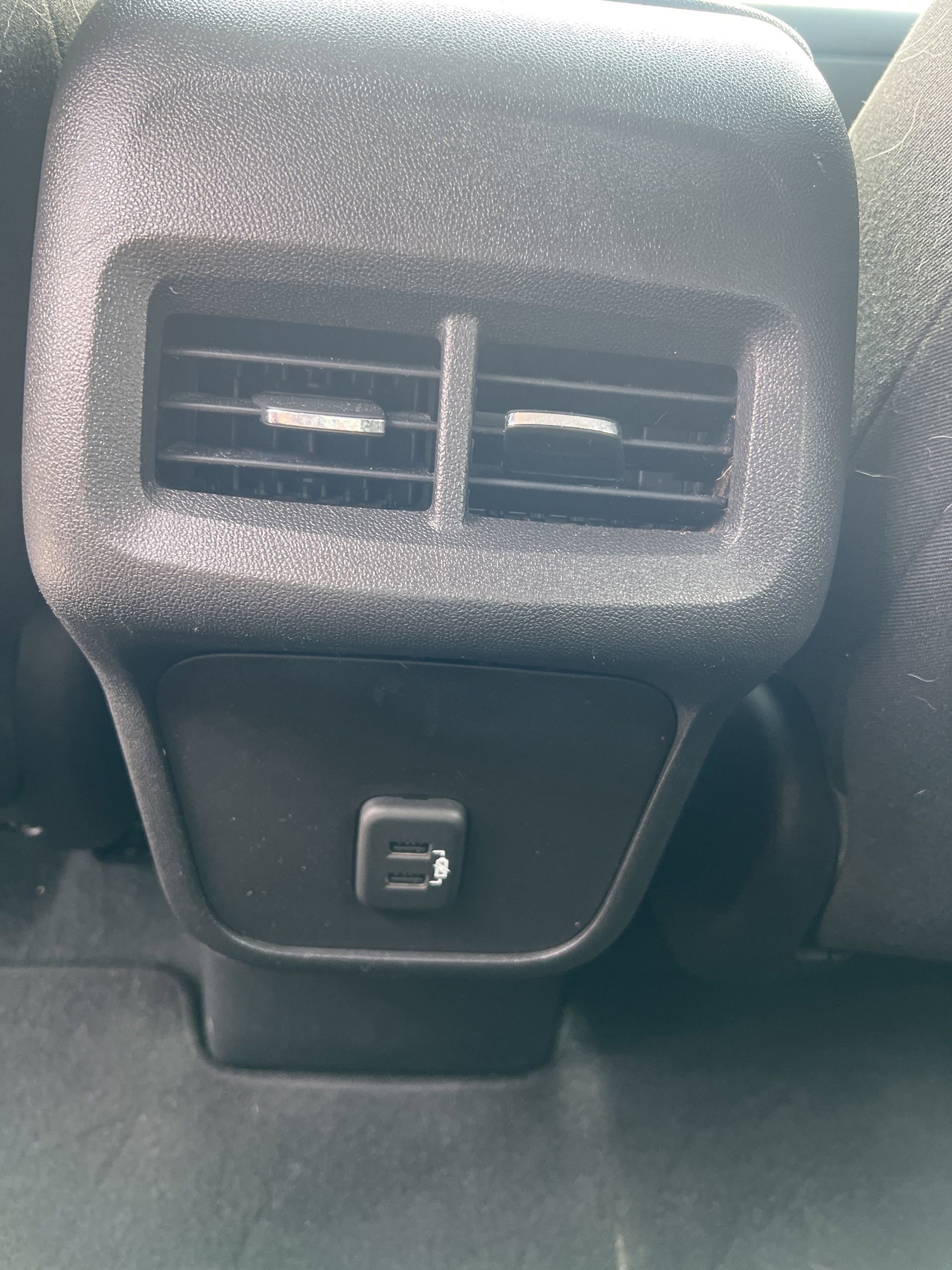 Used 2019 Chevrolet Equinox LT FWD image 25