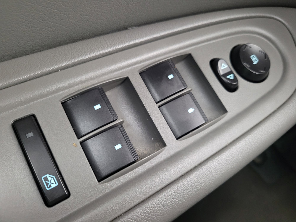 Used 2017 Chevrolet Traverse LS image 27