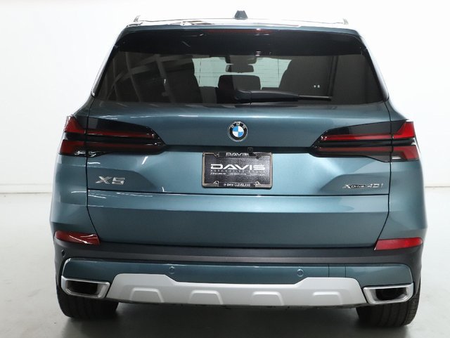 Used 2026 BMW X5 xDrive40i AWD/4WD image 46