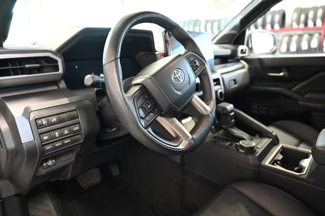 Used 2024 Toyota Tacoma TRD Off-Road w/ TRD Off Road Premium Package AWD/4WD image 23