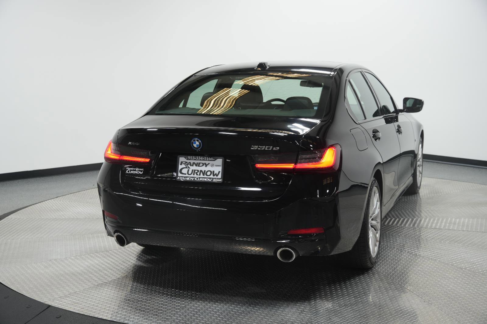 Used 2023 BMW 330e xDrive image 7