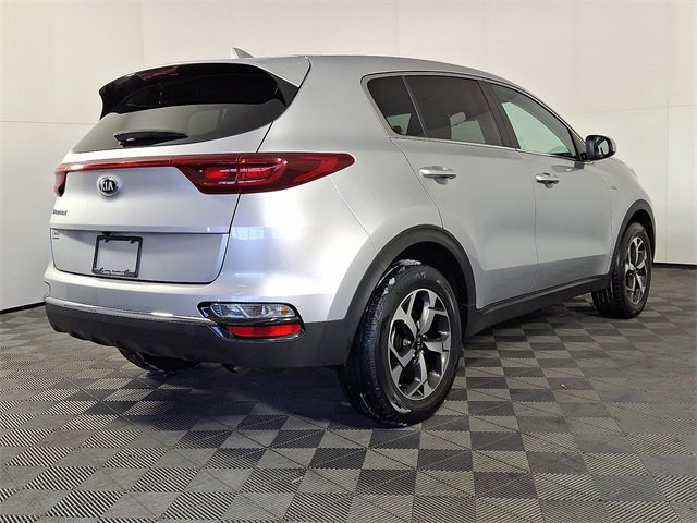 Used 2020 Kia Sportage LX image 9