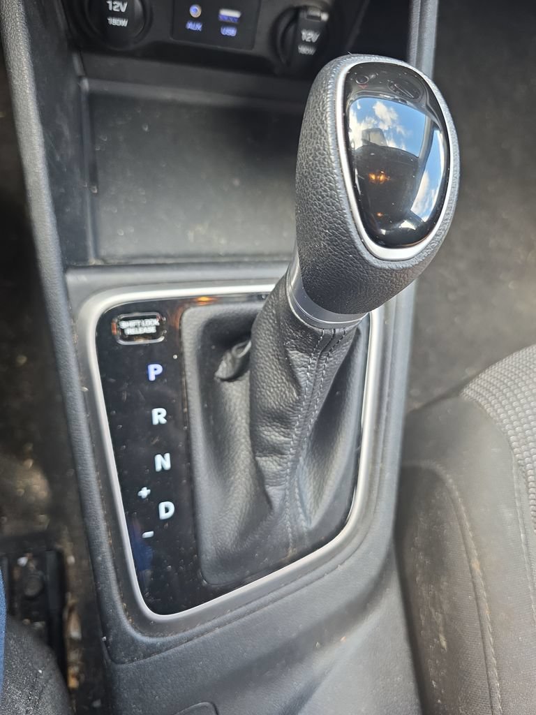 Used 2021 Hyundai Accent SE FWD image 27