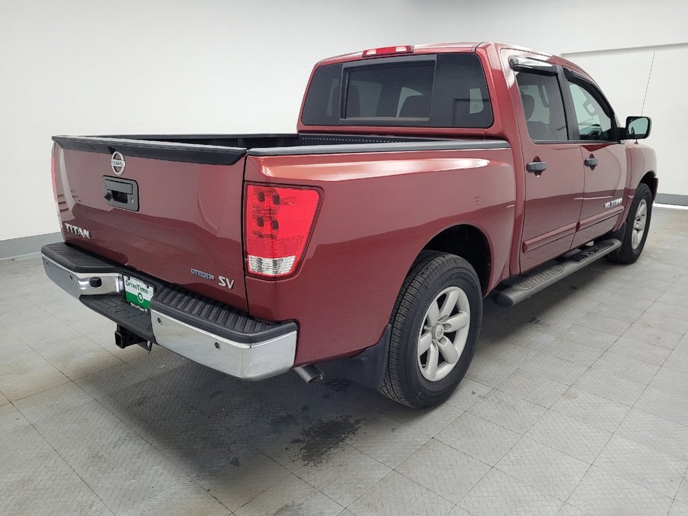 Used 2014 Nissan Titan SV w/ SV Value Truck Package image 9
