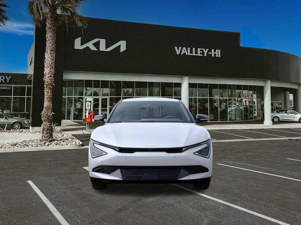New 2025 Kia EV6 Wind RWD image 2