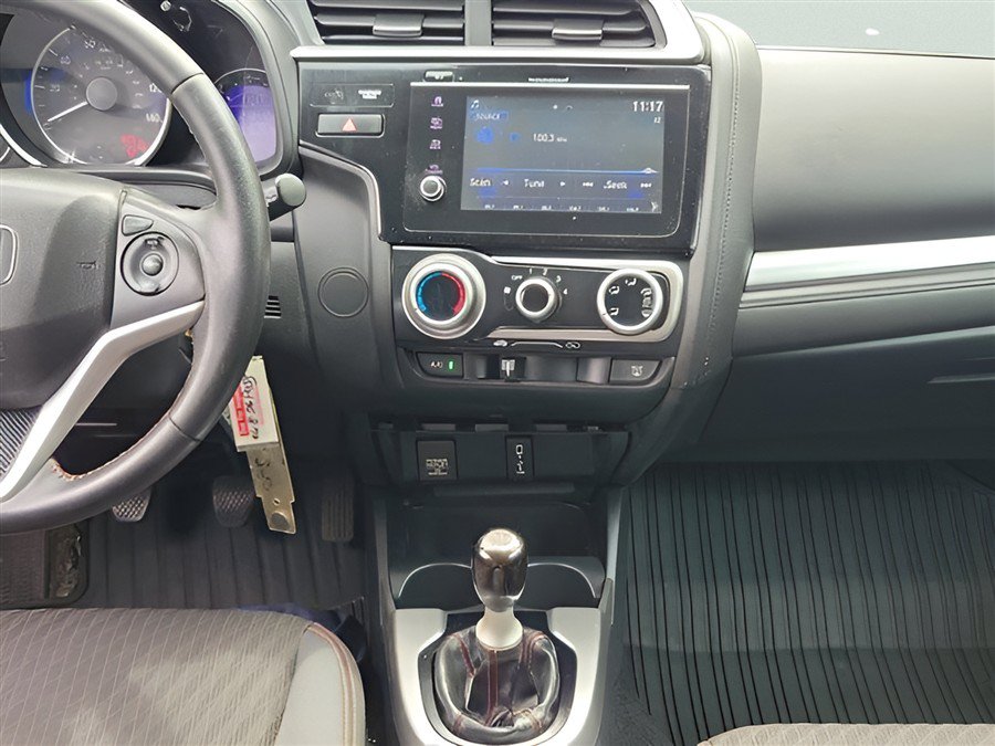 Used 2018 Honda Fit Sport image 19