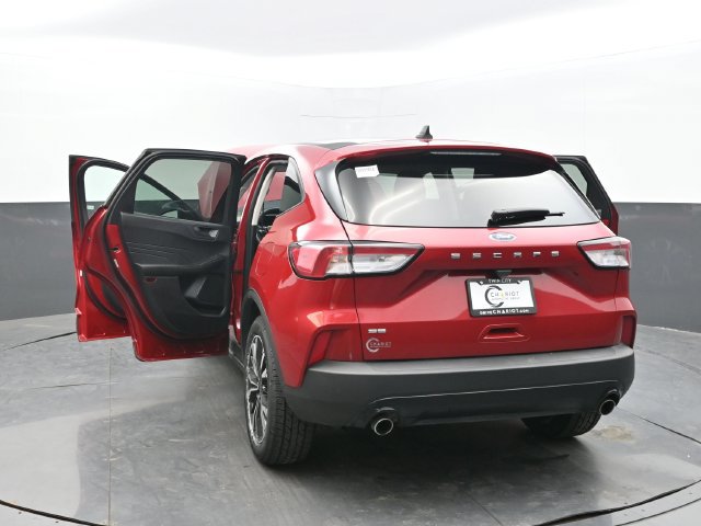 Used 2022 Ford Escape SE w/ SE Sport Appearance Package FWD image 64