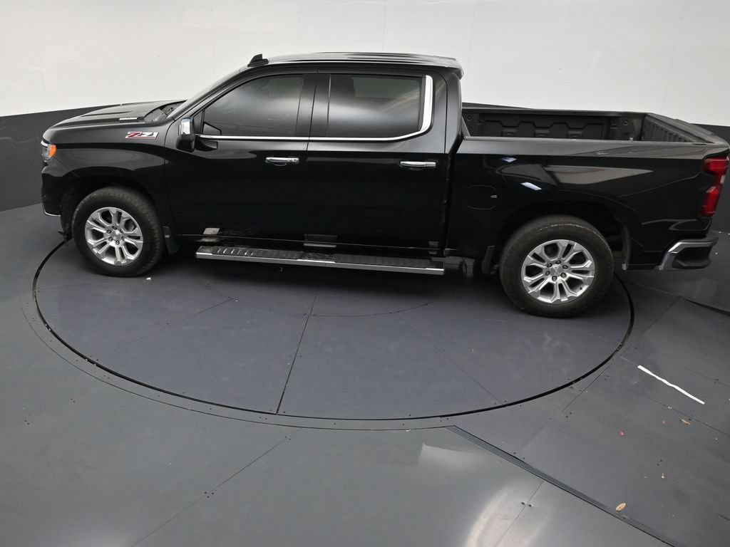 Used 2023 Chevrolet Silverado 1500 LTZ AWD/4WD image 13