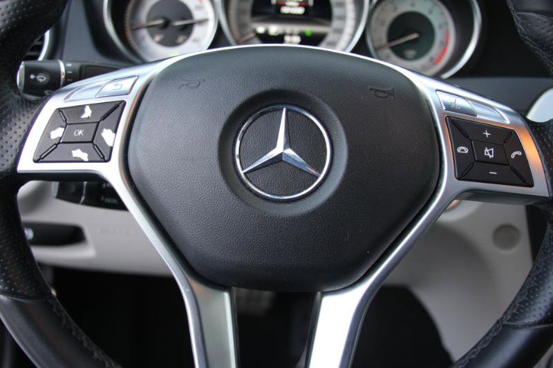 Used 2013 Mercedes-Benz C 300 Sport image 34