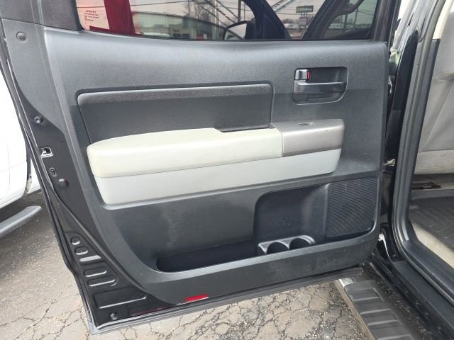 Used 2011 Toyota Tundra Grade w/ SR5 Pkg image 36