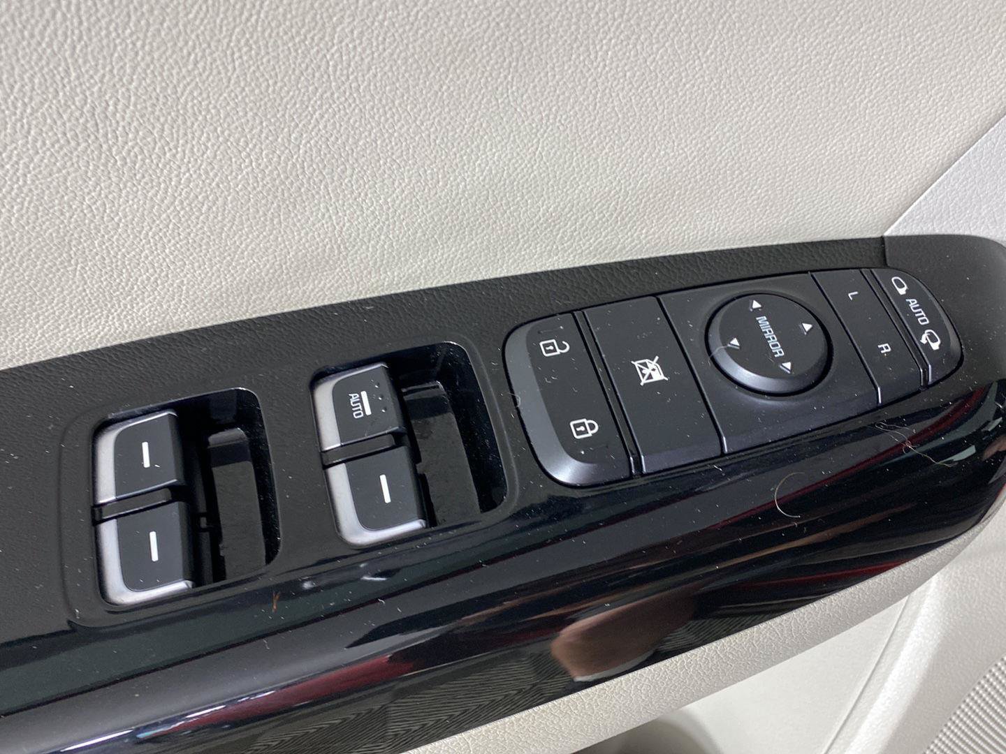 Used 2021 Kia Sportage SX AWD/4WD image 21