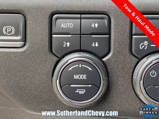 Used 2024 Chevrolet Silverado 2500 LTZ AWD/4WD image 33