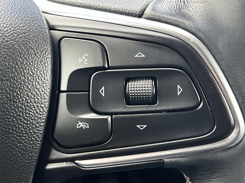 Certified 2023 Buick Encore GX Select w/ Sport Touring Package image 22