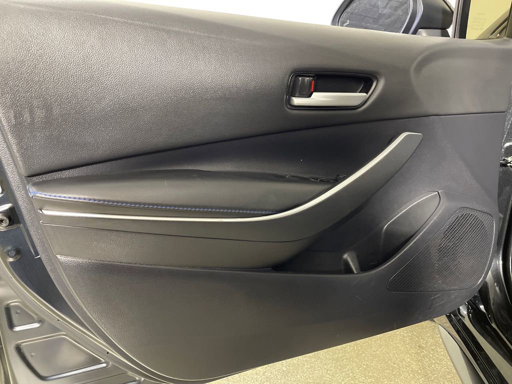 Certified 2021 Toyota Corolla SE w/ SE Premium Package FWD image 17