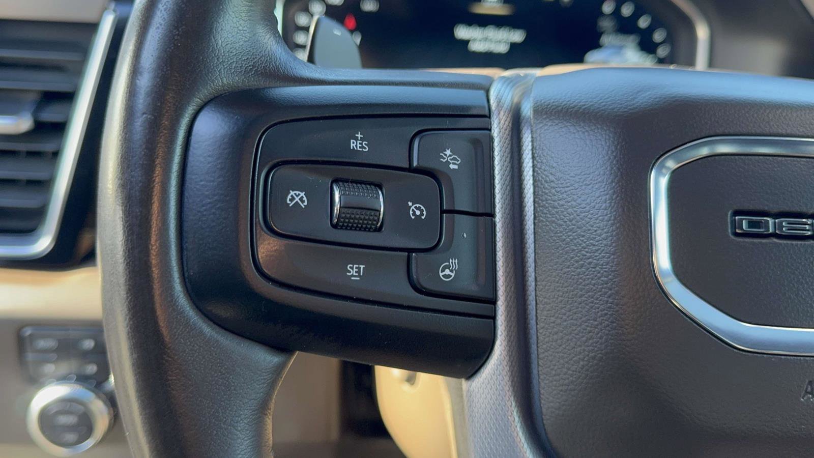 Used 2023 GMC Sierra 1500 Denali image 17