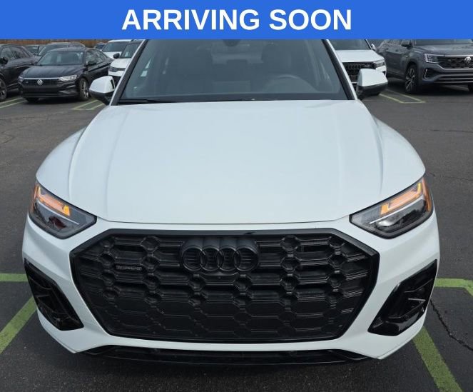 Used 2025 Audi Q5 e Premium Plus w/ Premium Plus Package AWD/4WD image 1