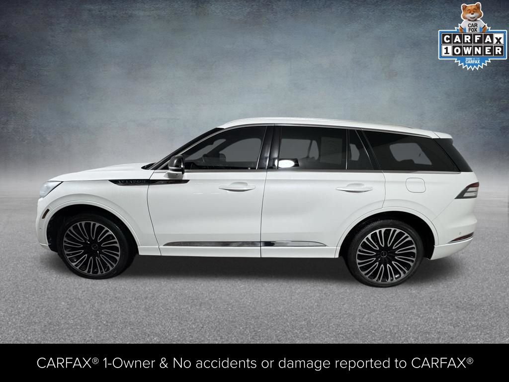 Certified 2023 Lincoln Aviator Black Label w/ Dynamic Handling Package AWD/4WD image 3
