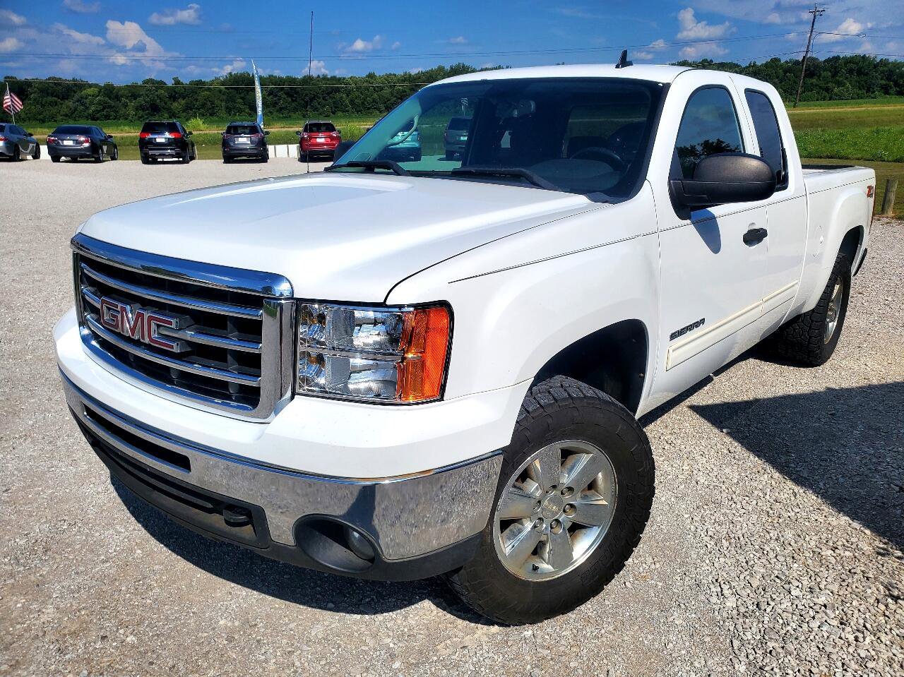 Used 2013 GMC Sierra 1500 SLE w/ Power Tech Package image 3