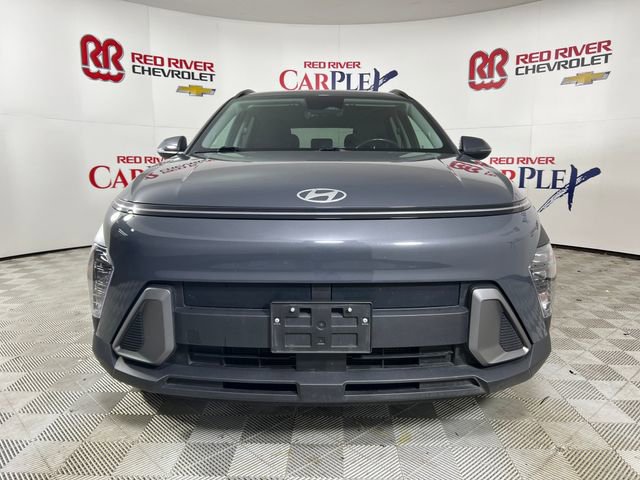 Used 2024 Hyundai Kona SEL w/ Convenience Package image 2