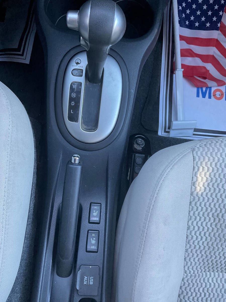 Used 2015 Nissan Versa Note SL 4dr Hatchback image 10