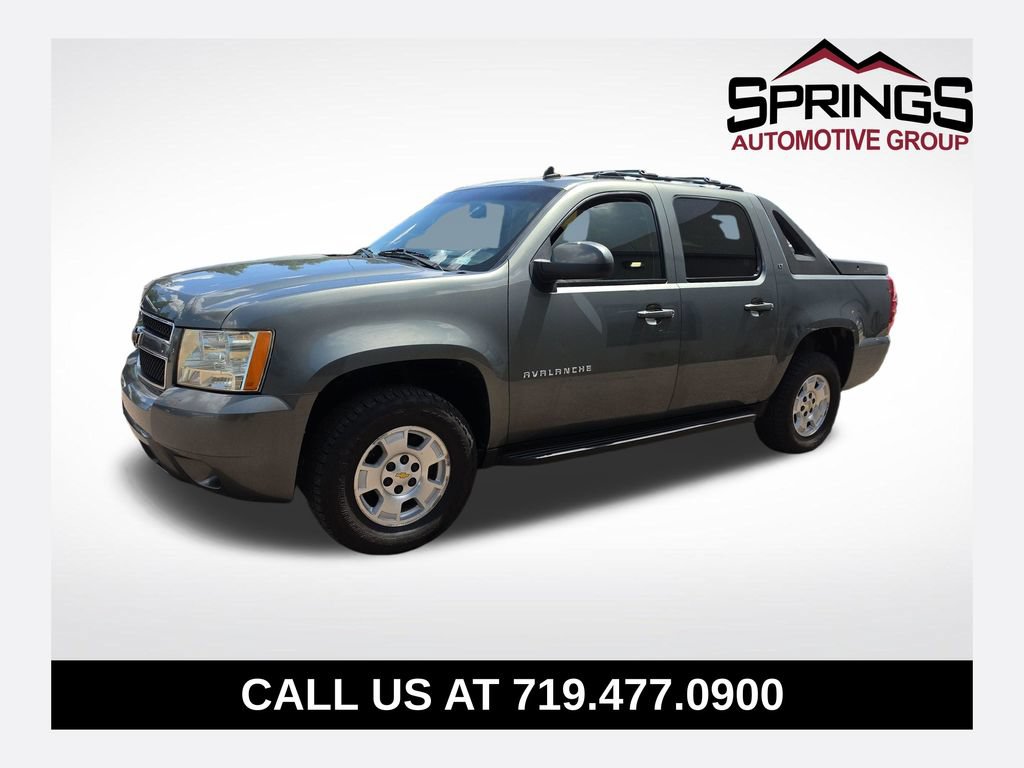 Used 2011 Chevrolet Avalanche LT
