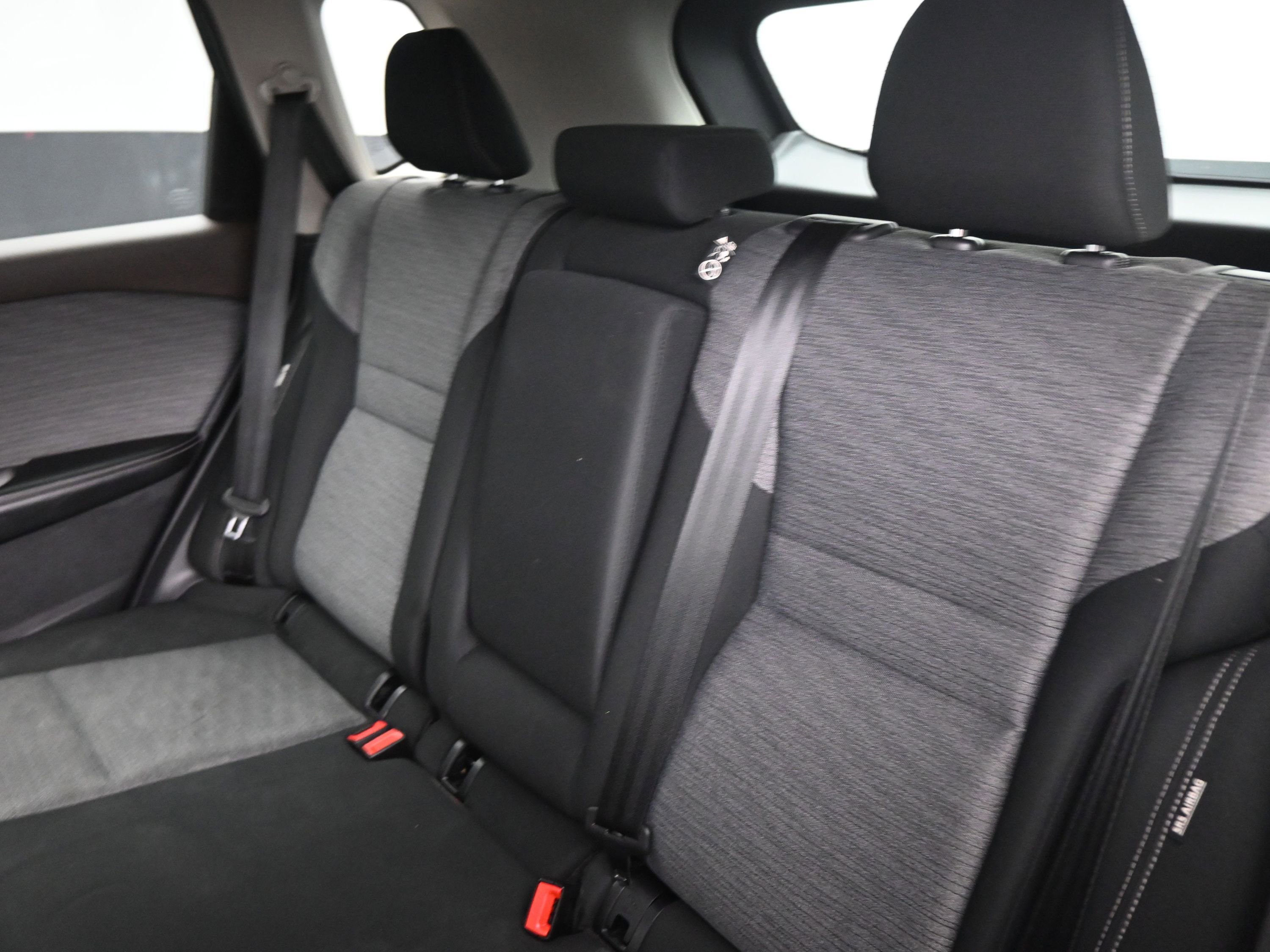 Used 2021 Nissan Rogue SV image 18