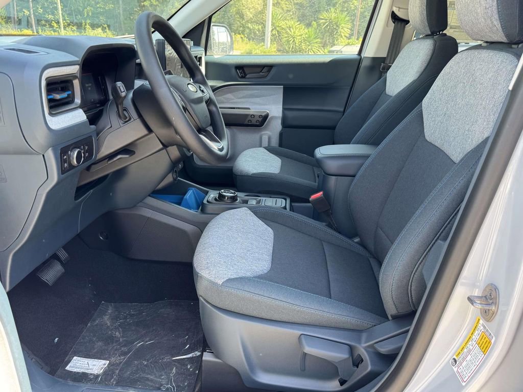 New 2025 Ford Maverick XLT image 18