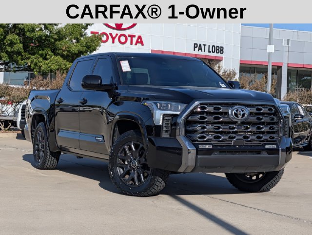 Used 2024 Toyota Tundra Platinum AWD/4WD image 2