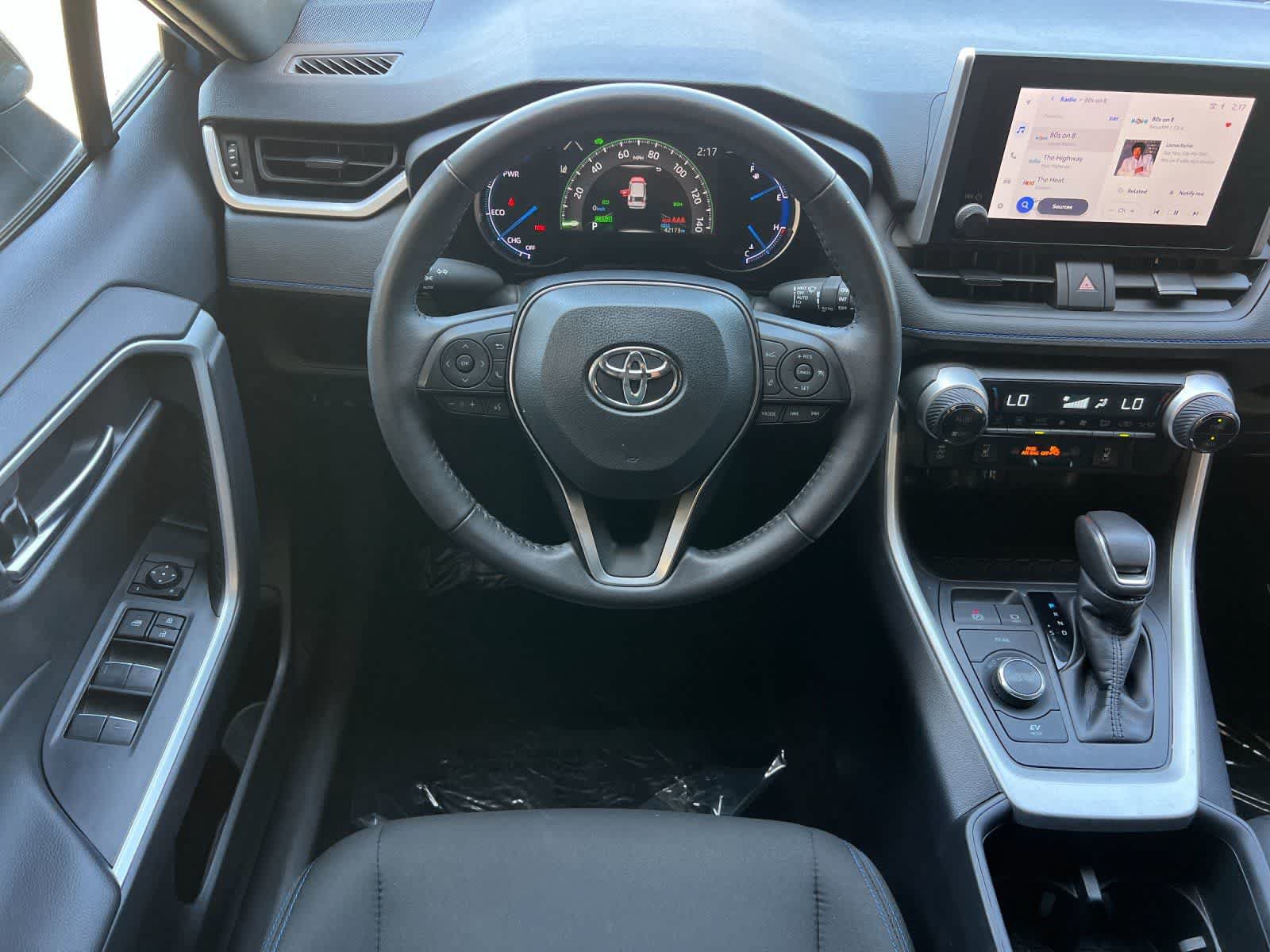 Used 2024 Toyota RAV4 SE AWD/4WD image 15