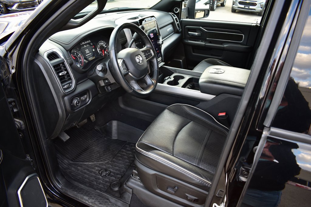 Used 2024 RAM 3500 Laramie w/ Night Edition image 20