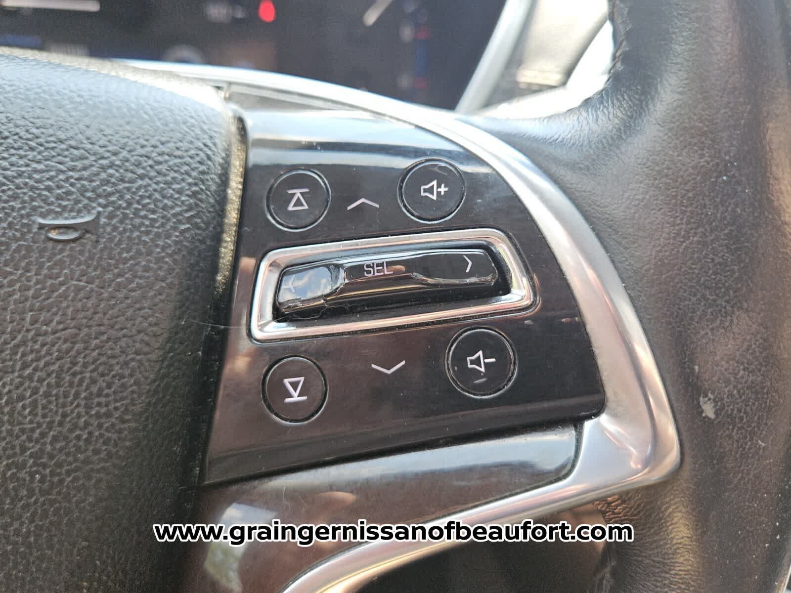 Used 2016 Cadillac SRX Performance FWD image 13