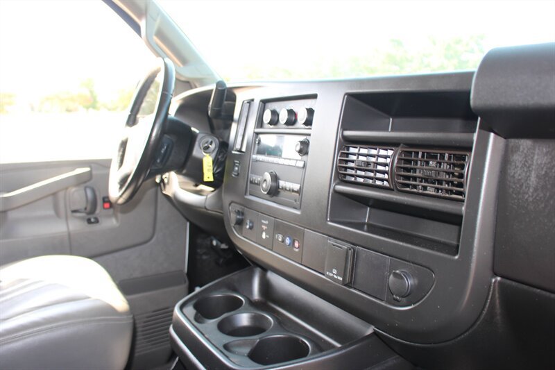 Used 2021 Chevrolet Express 2500 Extended w/ Driver Convenience Package RWD image 19