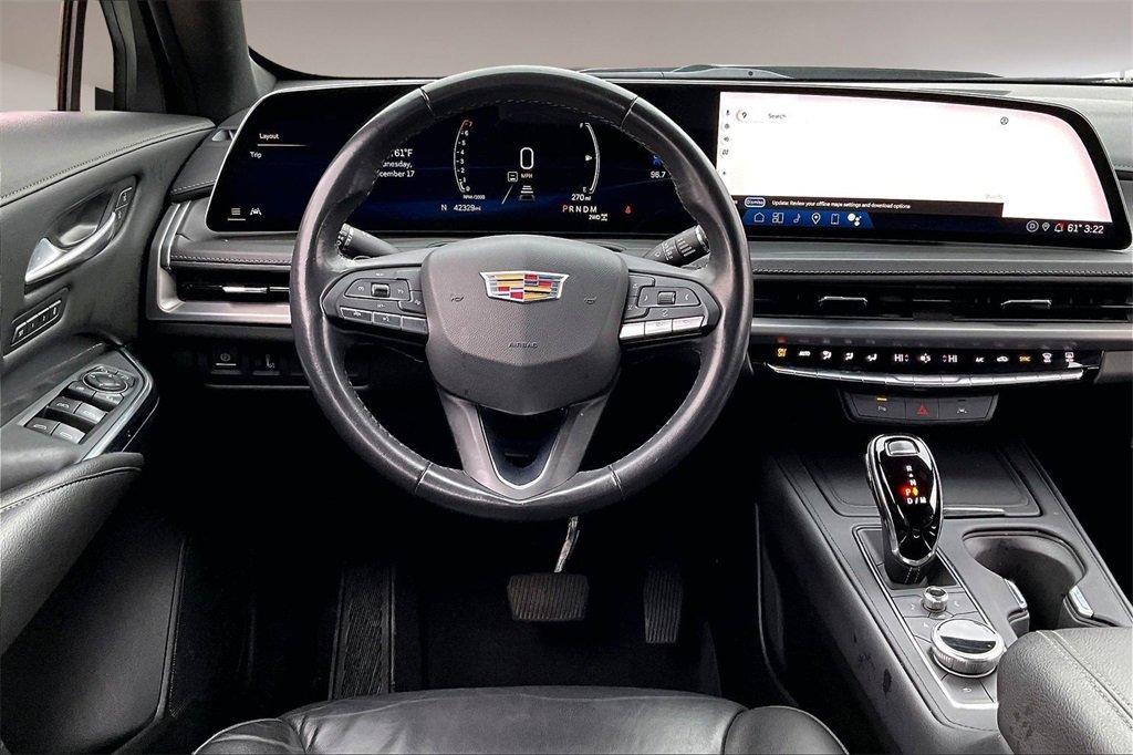 Certified 2024 Cadillac XT4 Premium Luxury image 5