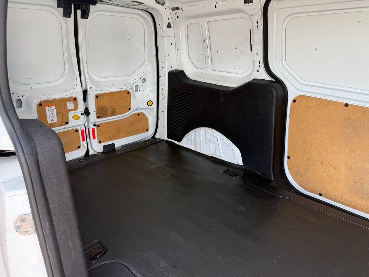 Used 2016 Ford Transit Connect XL FWD image 26
