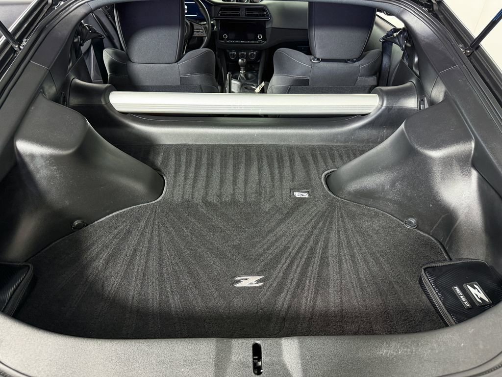 Certified 2024 Nissan Z Sport w/ Floor Mat Package image 34
