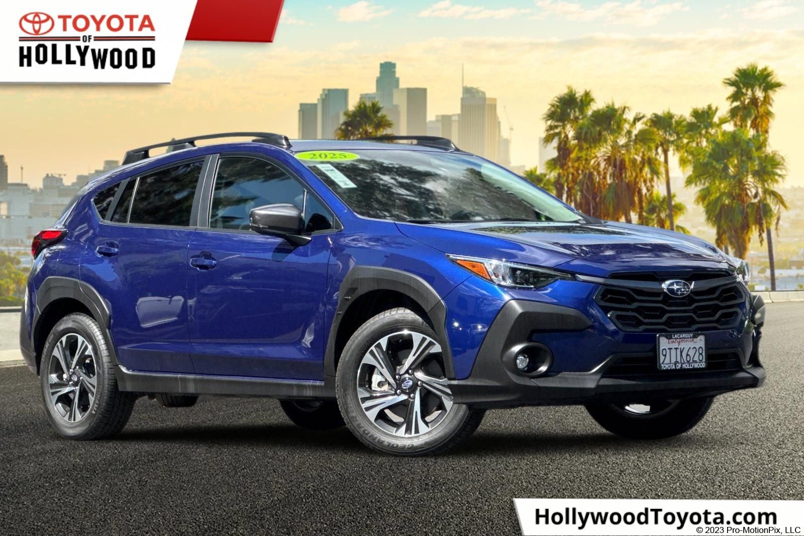 Used 2025 Subaru Crosstrek 2.0i Premium w/ Crosstrek Mirror Package AWD/4WD image 1