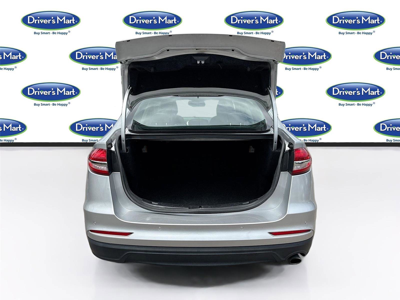 Used 2019 Ford Fusion SEL FWD image 25