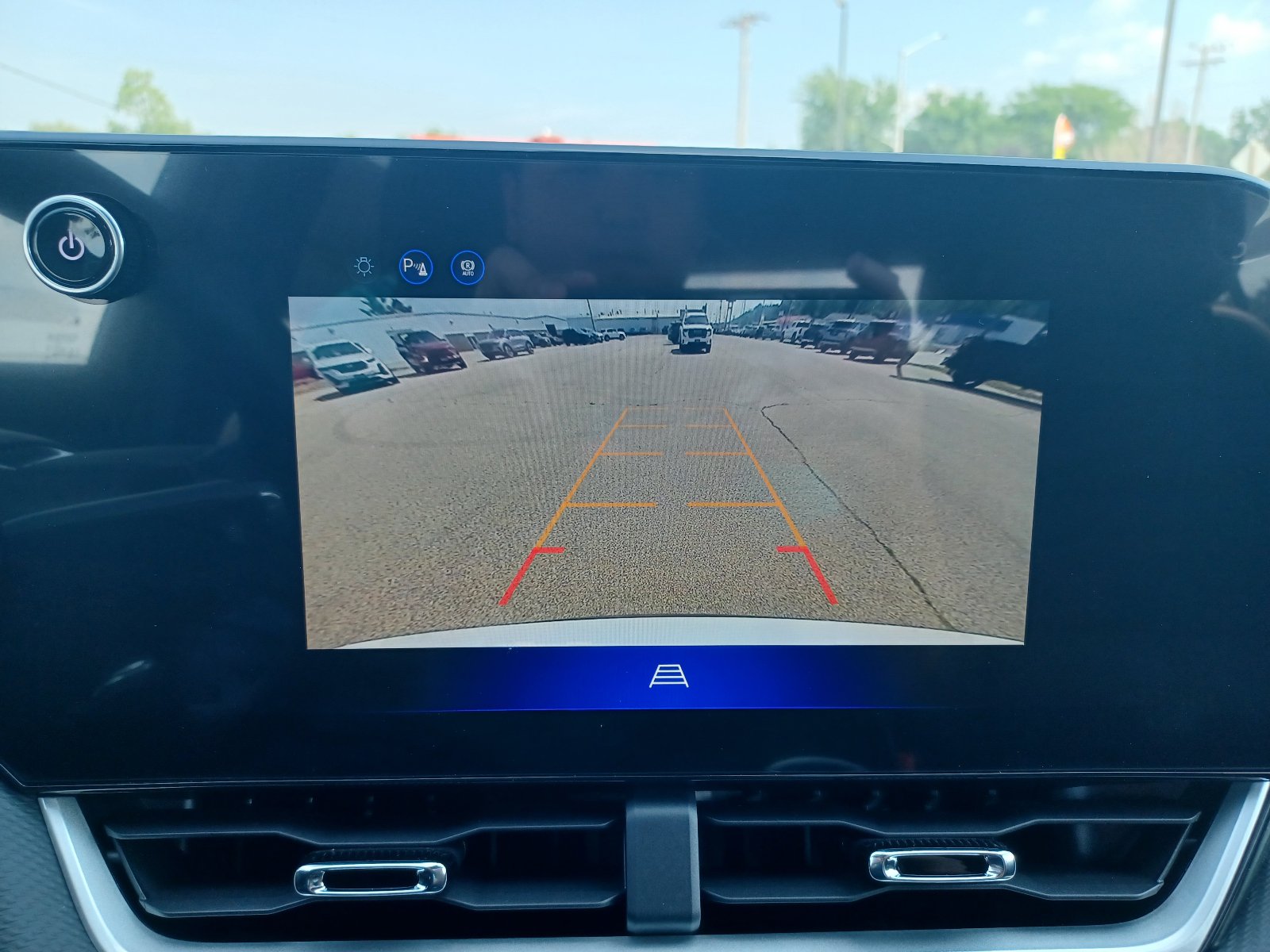 New 2027 Chevrolet Equinox LT w/ Convenience Package II AWD/4WD image 24