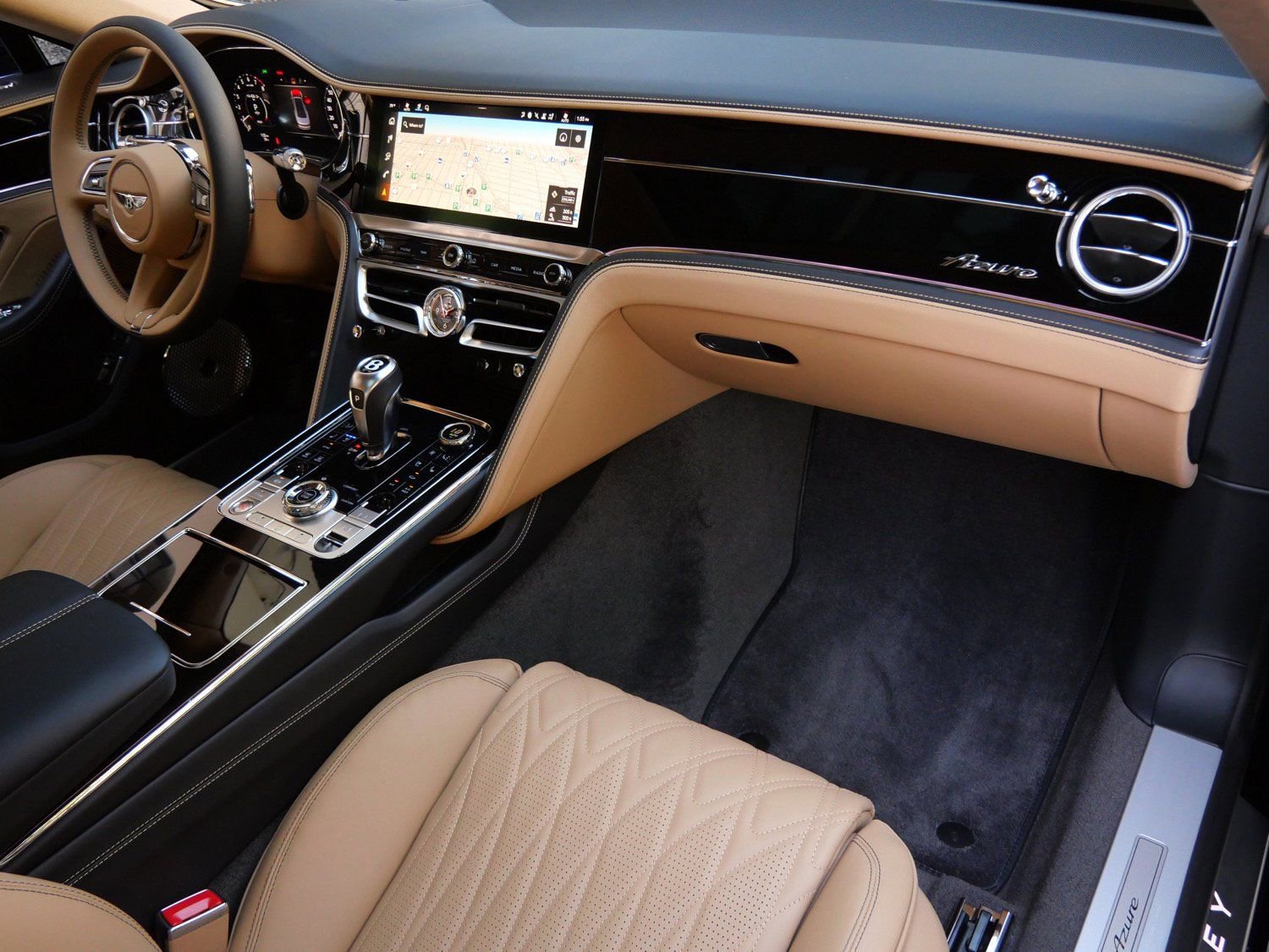 New 2026 Bentley Flying Spur Azure image 26